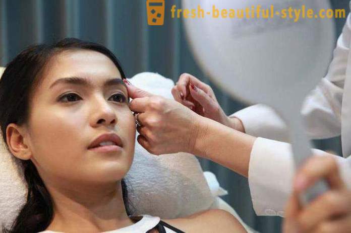 Kaj je facelift? Kozmetični zdravljenje zategovanja kože. face-lift