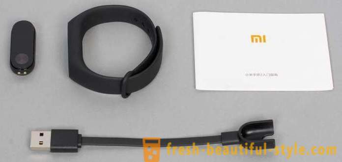 Fitnes zapestnica Xiaomi Mi Band: opis, navodila, ocene