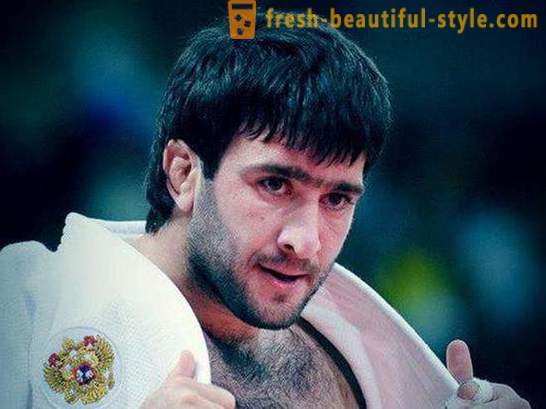 Ruski judoistka Mansur Isaev: biografija, osebno življenje, športni dosežki