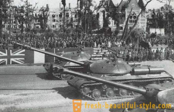 Zakaj je Sovjetska zveza opozorila na paradi v Berlinu, IS-3 cisterne