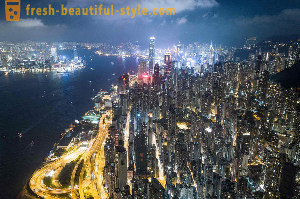 Hong Kong visoka stolpnica na fotografijah