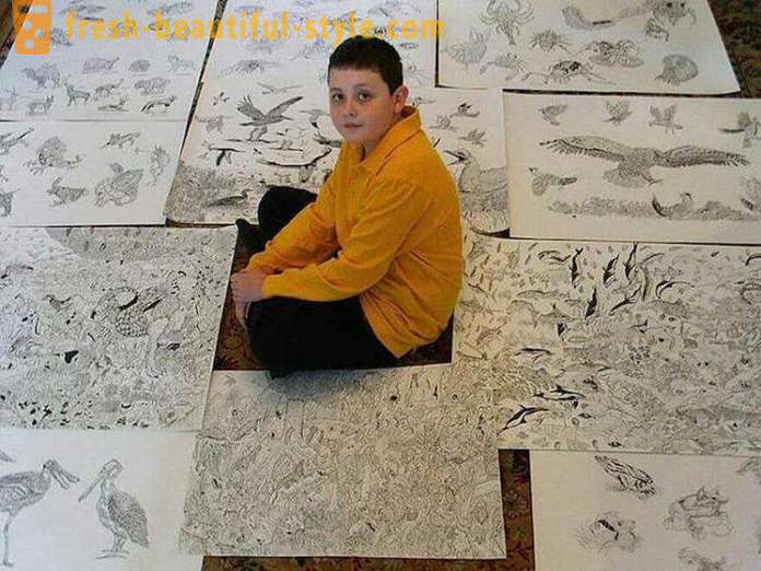 Srbski najstnik črpa osupljive portrete živali s svinčnikom ali kemičnim svinčnikom