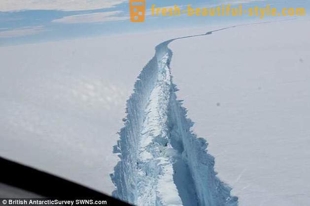 Iceberg od Antarktike odlomil površino več kot dva Moskve