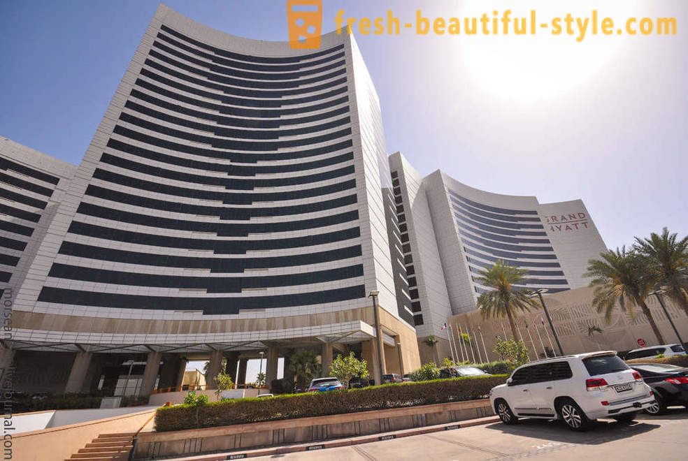 Hodi na luksuznem hotelu Grand Hyatt Dubai