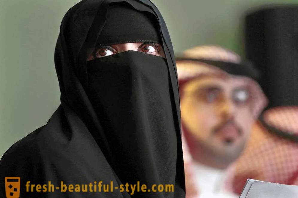 10 stvari, ki jih ni mogoče storiti, da ženske v Savdski Arabiji