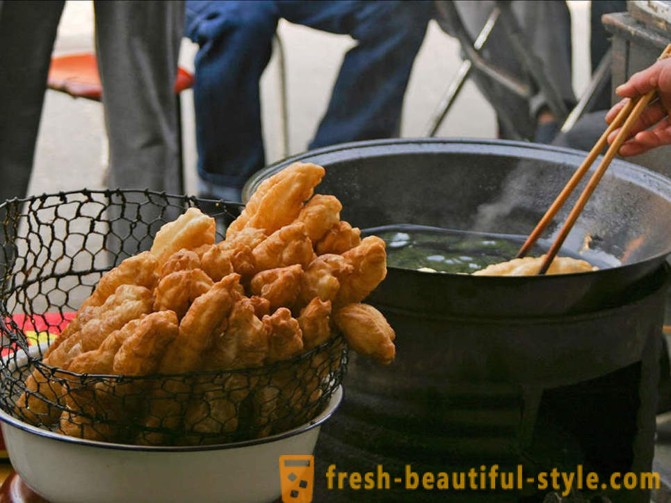 23 čudovito okusne jedi, ki jih morate poskusiti na Kitajskem