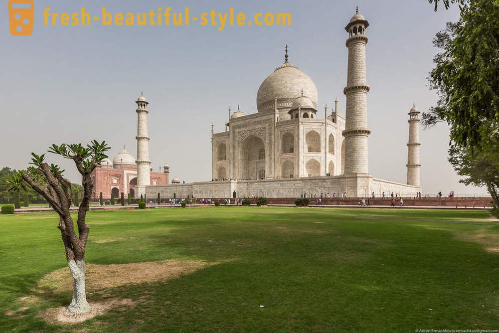 Kratek postanek v Indiji. Neverjetno Taj Mahal