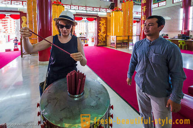 Ekskurzija v hindujski in kitajski templji v Kuala Lumpurju