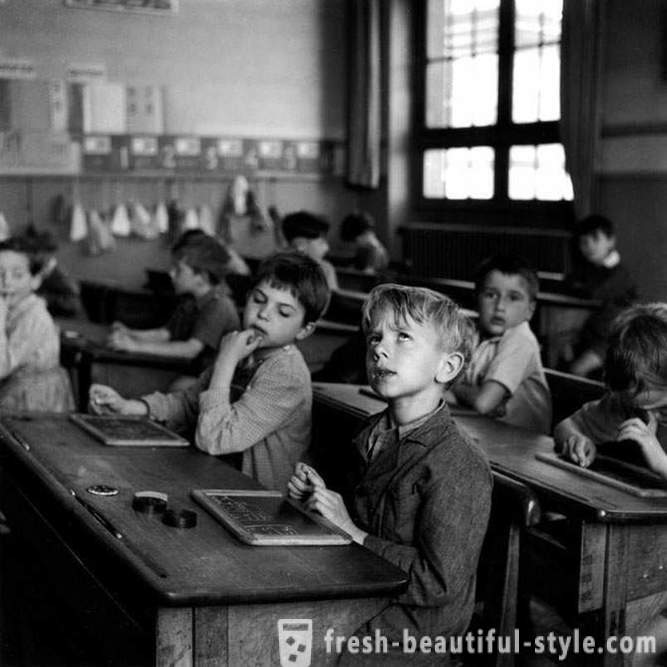 Otroci na sliki Foto Robert Doisneaua