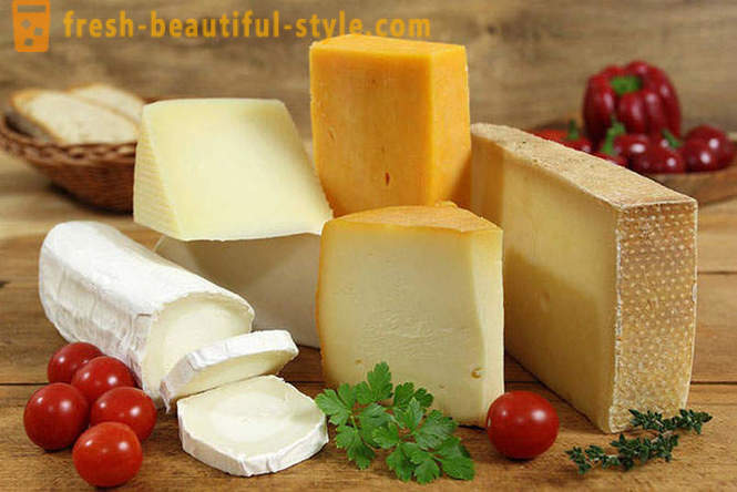 10 praktičnih nasvetov, kako jesti sir in ne zredil