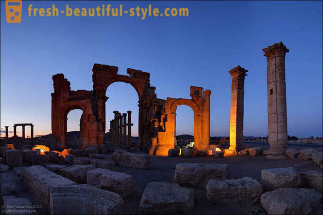 Palmyra - veliko mesto v puščavi