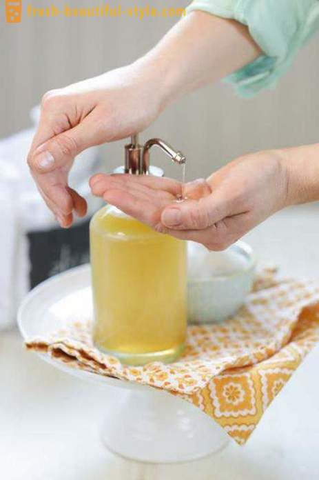 Kako narediti maslo roko z lastnimi rokami doma?
