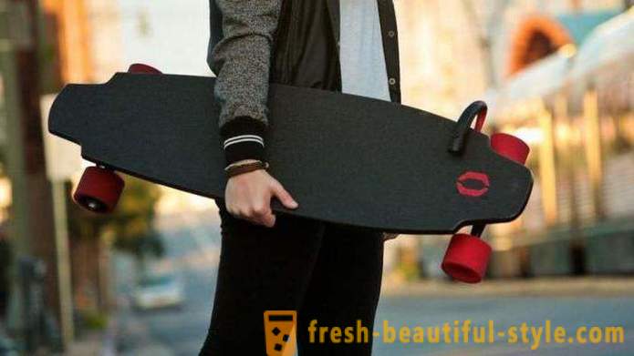 Giroskuter - električni skateboard dvokolesno. Razlike iz rolko na štiri kolesa