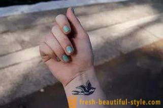 Tattoo žensk na roko: privlačen izraz