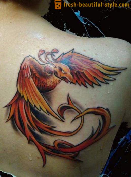 Phoenix - tetoviranje, katerih pomen ni mogoče v celoti razumeti