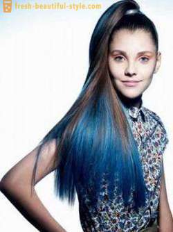 Modra barva las: kako doseči res lepe barve?